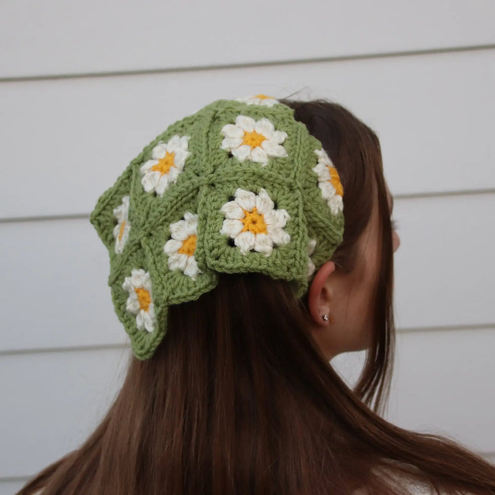 AWAYTR Crochet Bandana Daisy Flower Hair Scarf for Women 2022 Headbands Retro Turban Hairband Hair Accessories