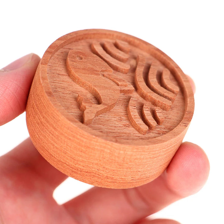 Wooden Essential Oil Aromatherapy Diffuser Car Diffuser Eco-Friendly Fragrance Diffused Wood Refreshing Sleep Aid  Jewelry Screw