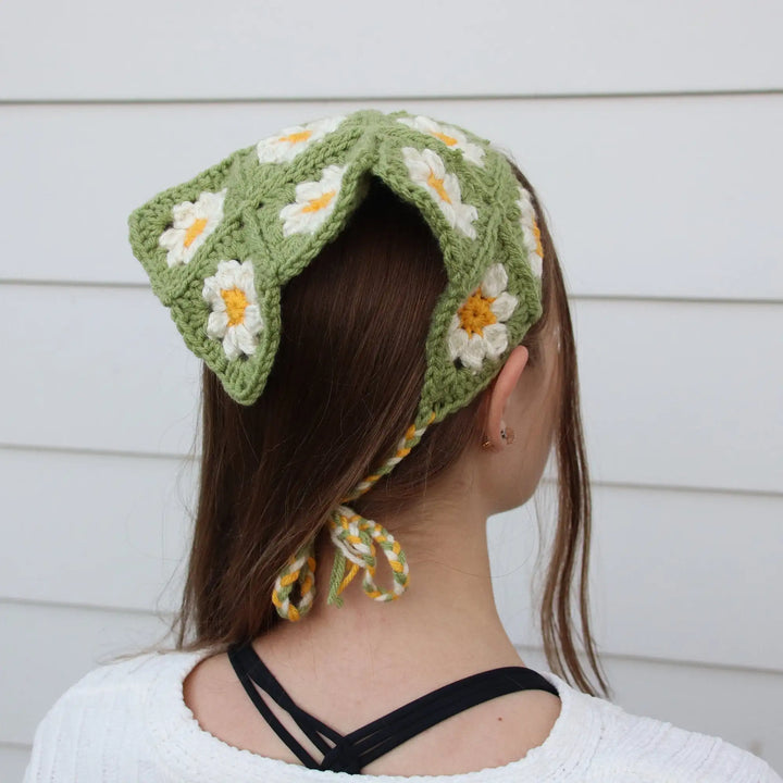 AWAYTR Crochet Bandana Daisy Flower Hair Scarf for Women 2022 Headbands Retro Turban Hairband Hair Accessories