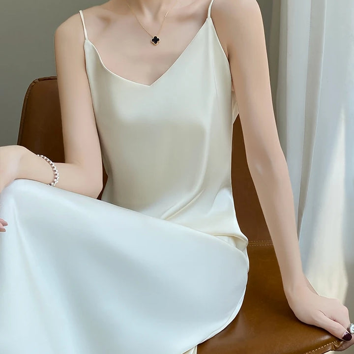 Silk High-Grade Dress New Spring/Summer Sleeveless V-Neck Dress Vest Slip Skirt Silk White With High-Grade Temperament RW D13