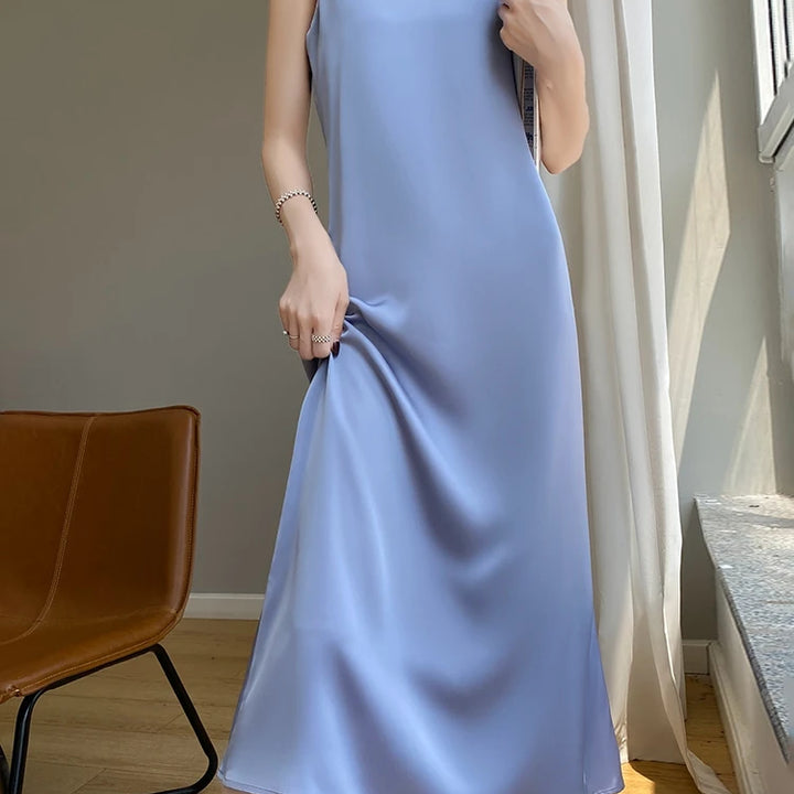 Summer Halter Dress Female Silk Silk Silk High Grade Satin Solid Color Long A-Line Skirt Waist Show Thin Cover Meat RW D13