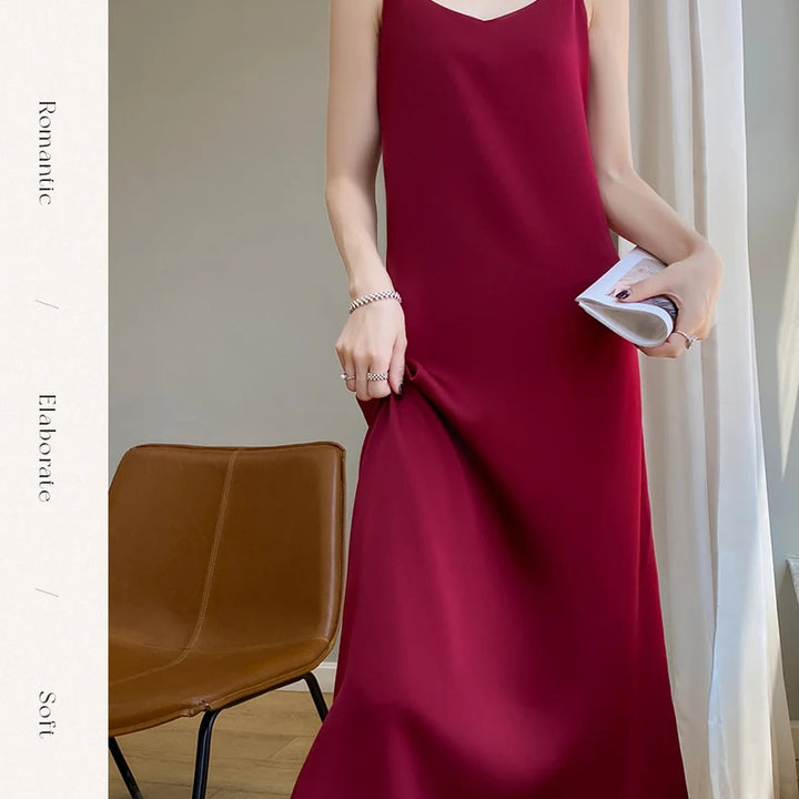 Summer Halter Dress Female Silk Silk Silk High Grade Satin Solid Color Long A-Line Skirt Waist Show Thin Cover Meat RW D13