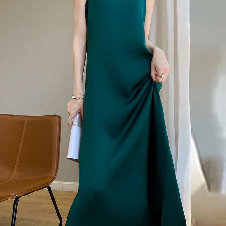 Summer Halter Dress Female Silk Silk Silk High Grade Satin Solid Color Long A-Line Skirt Waist Show Thin Cover Meat RW D13