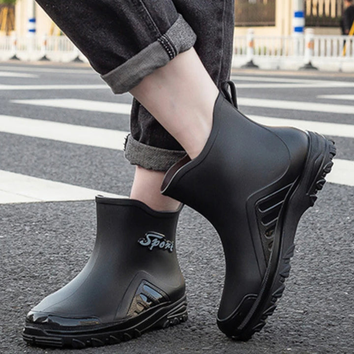 Men's Rain Boots Outdoor Fishing Boots Fashion Waterproof Kitchen Rubber Shoes Non Slip Work Botines Winter Warm Men Ankle Boots