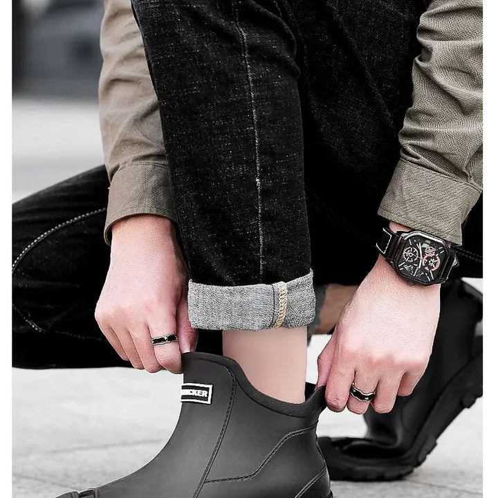 Fashionable Rain Boots for Men New Rainproof and Waterproof Shoes, Short Non-slip Casual Fishing Rubber Boots, Work Rubber Shoes