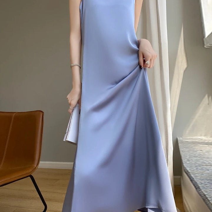 Summer Halter Dress Female Silk Silk Silk High Grade Satin Solid Color Long A-Line Skirt Waist Show Thin Cover Meat RW D13