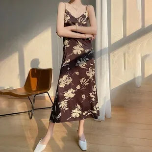 Spring/Summer Satin Dress V-neck, sleeveless, suit with a high-waisted maxi skirt