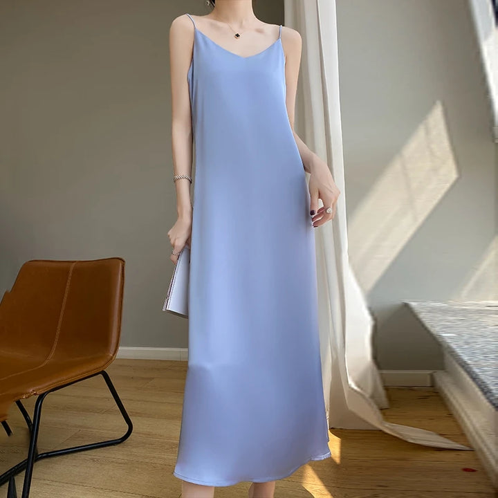 Summer Halter Dress Female Silk Silk Silk High Grade Satin Solid Color Long A-Line Skirt Waist Show Thin Cover Meat RW D13