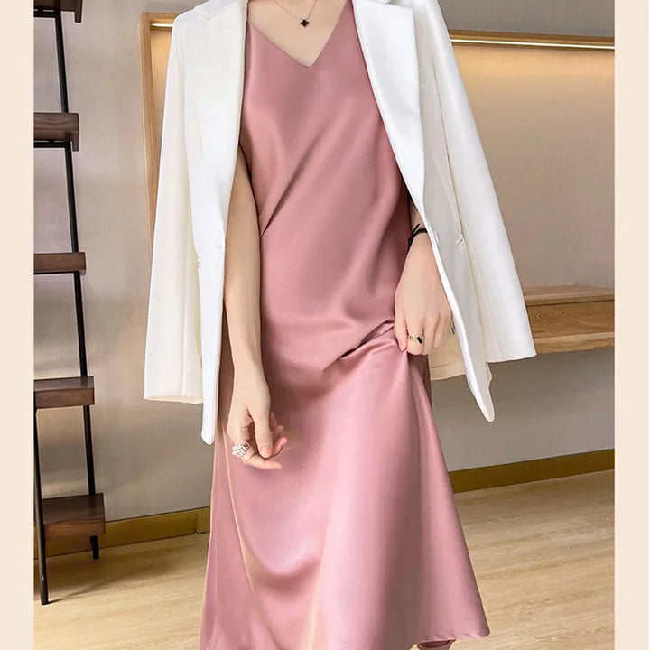 Spring/Summer Satin Dress V-neck, sleeveless, suit with a high-waisted maxi skirt