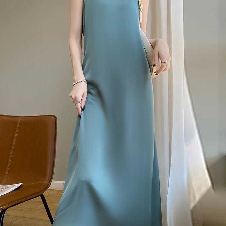 Summer Halter Dress Female Silk Silk Silk High Grade Satin Solid Color Long A-Line Skirt Waist Show Thin Cover Meat RW D13