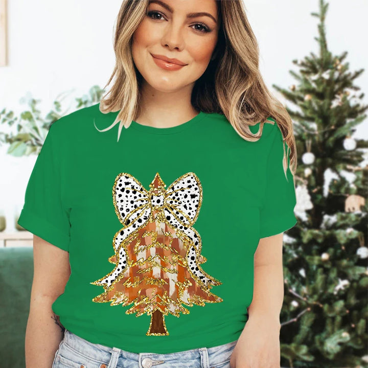 Merry Christmas Tree Design T-shirt Women Funny Festive Fashion Casual Green Tshirt Creative Xmas Tree Graphic Holiday Tops Tees