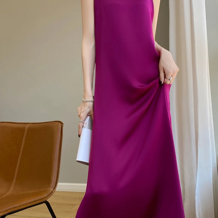 Summer Halter Dress Female Silk Silk Silk High Grade Satin Solid Color Long A-Line Skirt Waist Show Thin Cover Meat RW D13