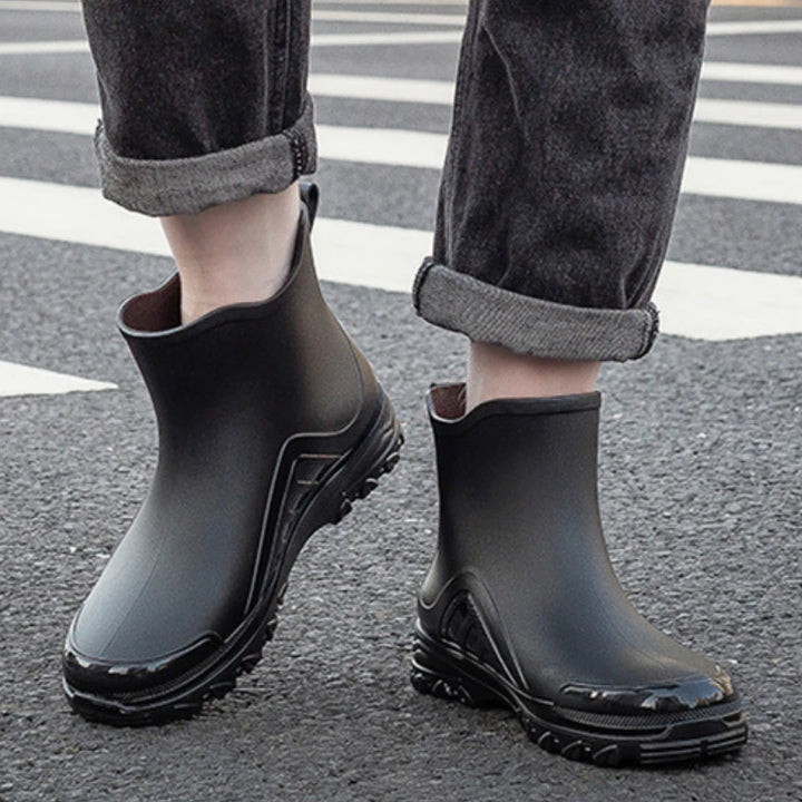 Men's Rain Boots Outdoor Fishing Boots Fashion Waterproof Kitchen Rubber Shoes Non Slip Work Botines Winter Warm Men Ankle Boots