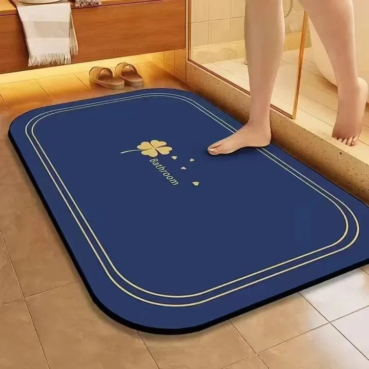 1 PC Four Leaf Clover Diatom Mud Quick Drying Floor Mat Household Toilet Anti-slip Door Mat Bathroom Door Absorbent Floor Mat