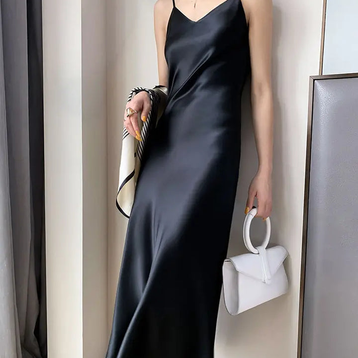 2022 Elegant Women Dress Summer Sexy V-Neck Korean Satin Party Long Spaghetti Strap Dresses Casual Sundress Vestido Mujer