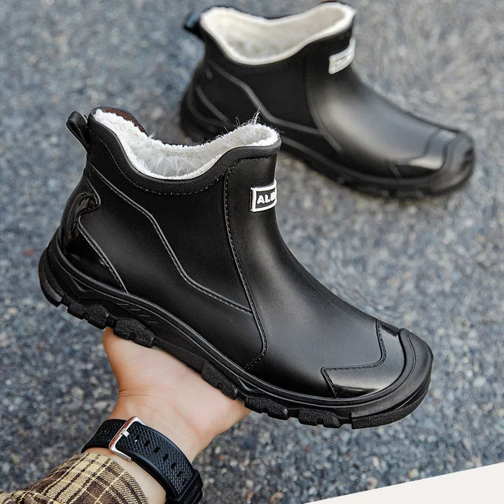 Winter Warm Plus Velvet Men's Rain Boots 39-48 Extra Large Black Water Shoes Mountain Style Men's Rubber Shoes Fishing Boots New