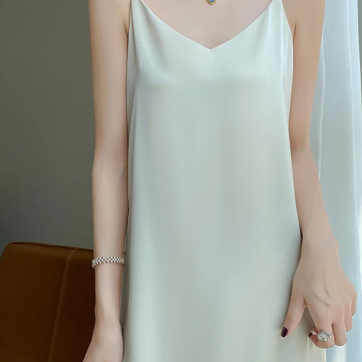 Silk High-Grade Dress New Spring/Summer Sleeveless V-Neck Dress Vest Slip Skirt Silk White With High-Grade Temperament RW D13