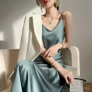 Spring/Summer Satin Dress V-neck, sleeveless, suit with a high-waisted maxi skirt